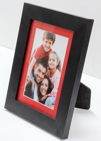 Porta Retrato Moldura Cor Preta 18x23cm 1 Foto 10x15cm DPPR28 - Decore pronto Menor preço em Porta Retrato Moldura Cor Preta 18x23cm 1 Foto 10x15cm DPPR28 - Decore pronto