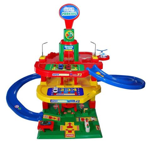 Posto Super Parking Com Pista e Lava Rápido - Maptoy Menor preço em Posto Super Parking Com Pista e Lava Rápido - Maptoy