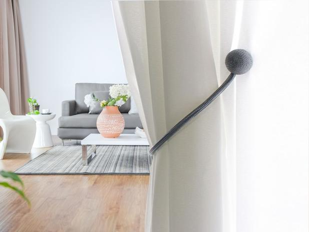 Prendedor Abraçadeira Para Cortina Agarradinho Magnetico Lindo Design - Farmel Home Decor Menor preço em Prendedor Abraçadeira Para Cortina Agarradinho Magnetico Lindo Design - Farmel Home Decor