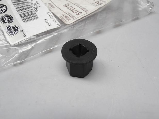 PRESILHA GRAMPO MOLDURA MANGUEIRAS COMBUSTíVEL FIAT TORO Menor preço em PRESILHA GRAMPO MOLDURA MANGUEIRAS COMBUSTíVEL FIAT TORO