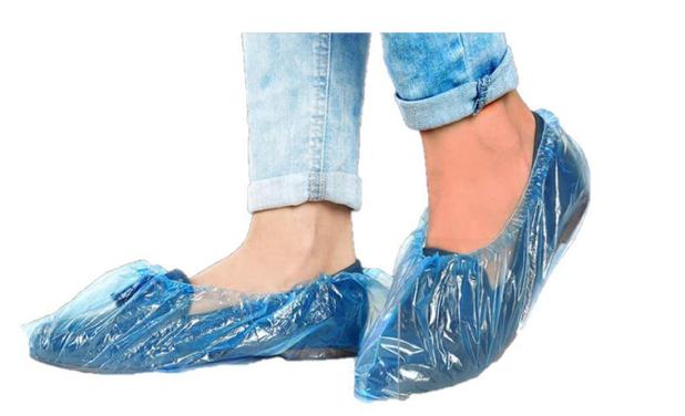 Propé Sapatilha Plástico Descartável Protetor Calçados 100u - Celeste -  Calçado Hospitalar - Magazine Luiza