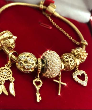 Pulseira Berloque De Prata - Folheada a Ouro - Dalsanto Menor preço em Pulseira Berloque De Prata - Folheada a Ouro - Dalsanto