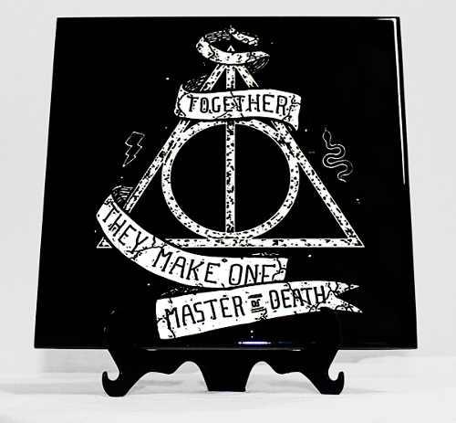 Quadro De Azulejo Reliquias Da Morte Harry Potter 20x20cm Menor preço em Quadro De Azulejo Reliquias Da Morte Harry Potter 20x20cm
