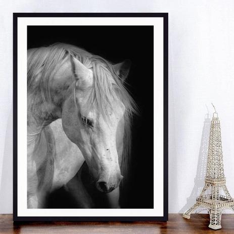 Quadro Decorativo com Moldura Preta Cavalo em Preto e Branco 70x100cm - Decore pronto Menor preço em Quadro Decorativo com Moldura Preta Cavalo em Preto e Branco 70x100cm - Decore pronto