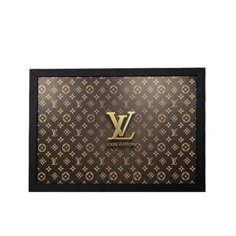 Quadro Decorativo Metal Louis Vuitton Mono Marrom 40x30x1cm - Maisaz Menor preço em Quadro Decorativo Metal Louis Vuitton Mono Marrom 40x30x1cm - Maisaz