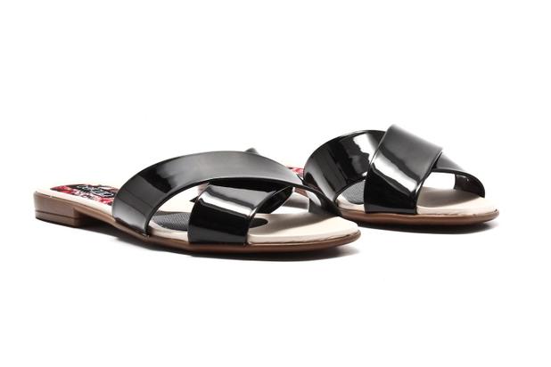 rasteira tira cruzada beira rio