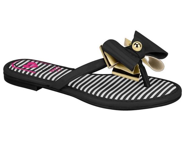 Rasteirinha Infantil com Tachas Preta