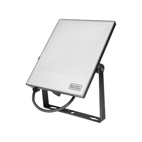 Refletor de led 50 watts branco bivolt - IP65 (110V/220V) - Black + decker Menor preço em Refletor de led 50 watts branco bivolt - IP65 (110V/220V) - Black + decker