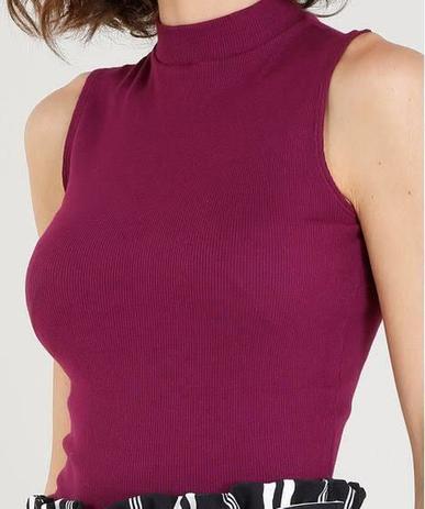 regata canelada gola alta