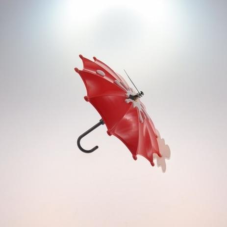 Relógio De Mesa Guarda Chuva Vermelho Plástico 15x15 Cm - Maisaz é boa?