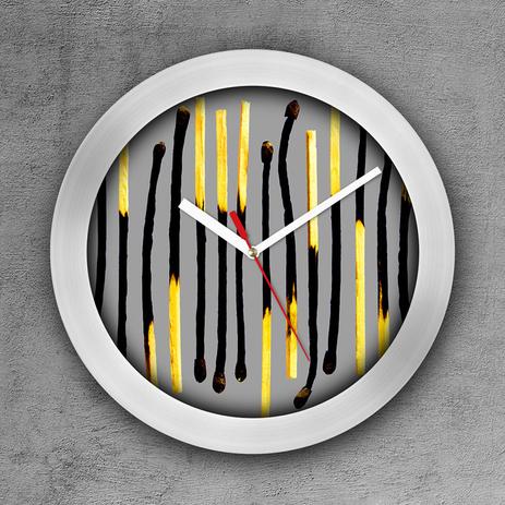 Relógio de parede decorativo, criativo e descolado  Código de barras de palitos - Colours  creative photo decor é boa?