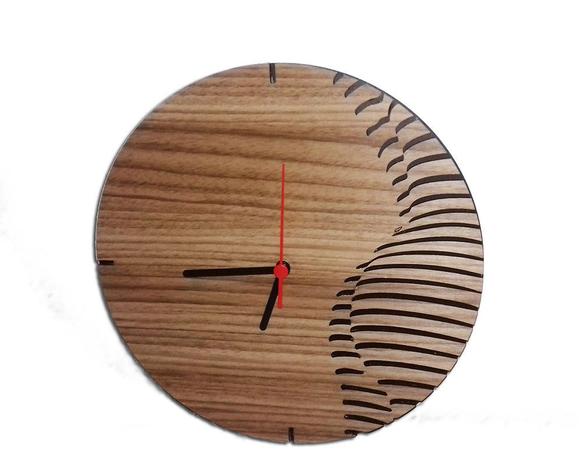 Relógio de Parede Mecanismo em Madeira Mdf Laminado Imagem Corpo Feminino - Decoramix é boa?