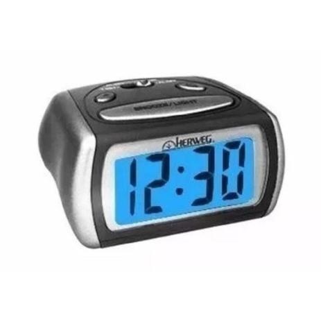 despertador digital preto