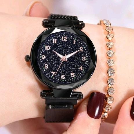 Relógio preto feminino Clearance