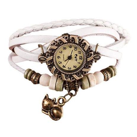 Relógio Feminino Pulso Pulseira Couro Pingente Gato Branco - Outras marcas Menor preço em Relógio Feminino Pulso Pulseira Couro Pingente Gato Branco - Outras marcas