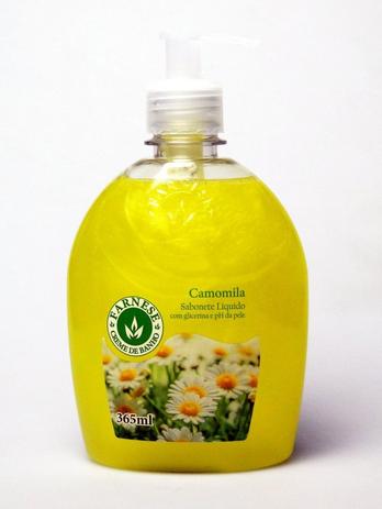 Sabonete Líquido Farnese 365mL Camomila Menor preço em Sabonete Líquido Farnese 365mL Camomila