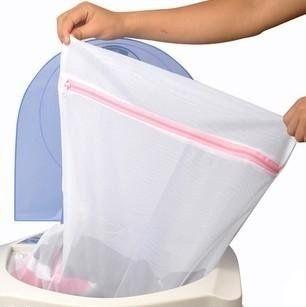 Saco Protetor p/ Lavar Roupas 30x40 - Utifácil Menor preço em Saco Protetor p/ Lavar Roupas 30x40 - Utifácil