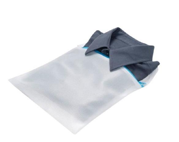 Saco Protetor Para Lavar Roupas Delicadas Com Zíper 36x46cm - Electrolux Menor preço em Saco Protetor Para Lavar Roupas Delicadas Com Zíper 36x46cm - Electrolux