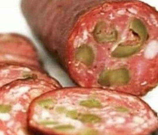 Menor preço em Salame tipo Italiano com Azeitona  250 G - Atacarne