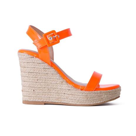 sandalia anabela neon