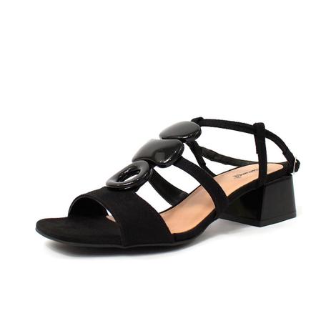 sandalia dakota anitta