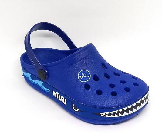 sandalia tipo crocs infantil