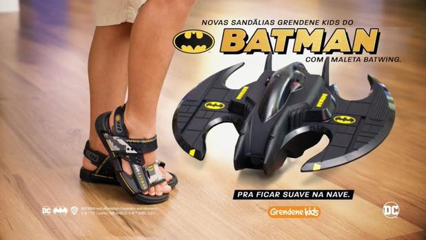 Sandália do Batman com a Nave - Sandália Infantil - Magazine Luiza