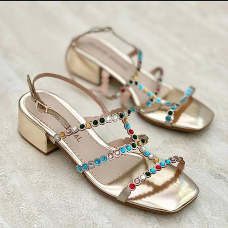 Sandália dourada salto baixo - Rosarose Shoes - Outros Moda e Acessórios -  Magazine Luiza