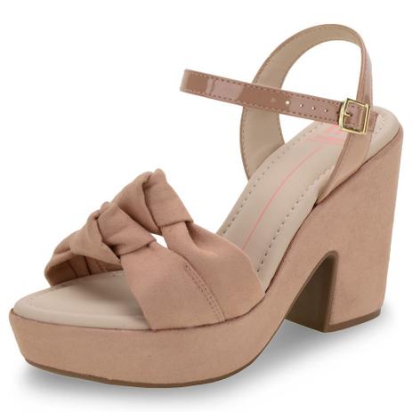 sandália de salto da moleca