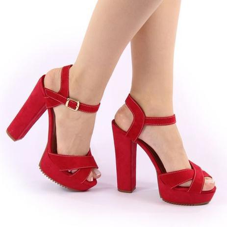 sandalia salto alto grosso vermelha