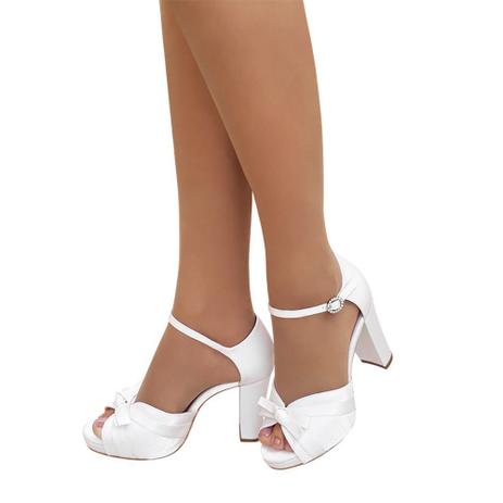 Sandalia Noiva Branca Cetim Meia Pata Salto Alto Grosso - Duani - Sandália  Feminina - Magazine Luiza