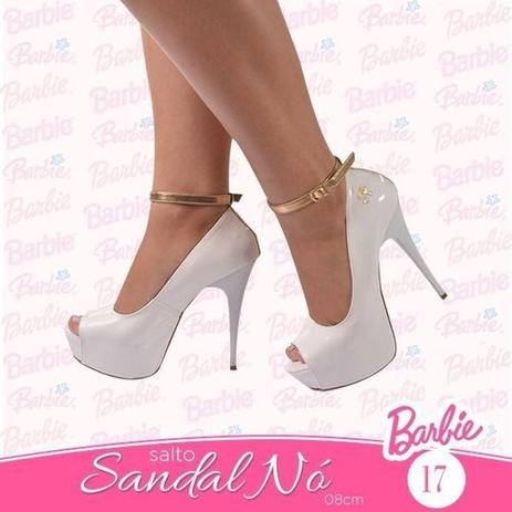 sandalias douradas salto alto