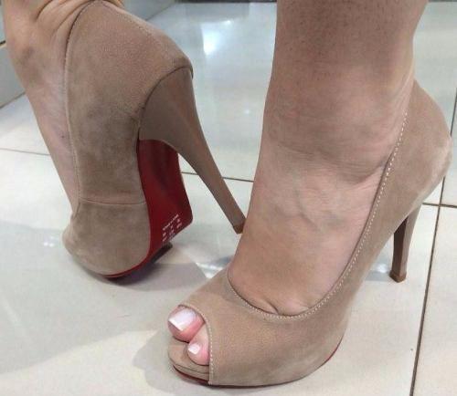 peep toe meia pata nude