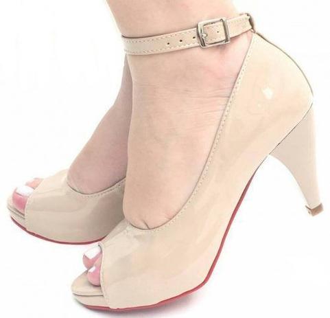 peep toe meia pata salto médio