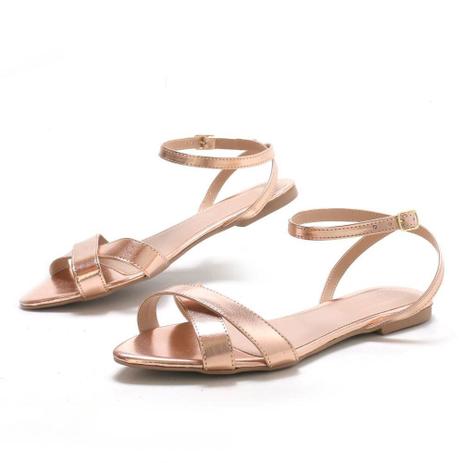 sandalia bico fino rasteira