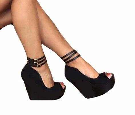 sandália salto alto plataforma