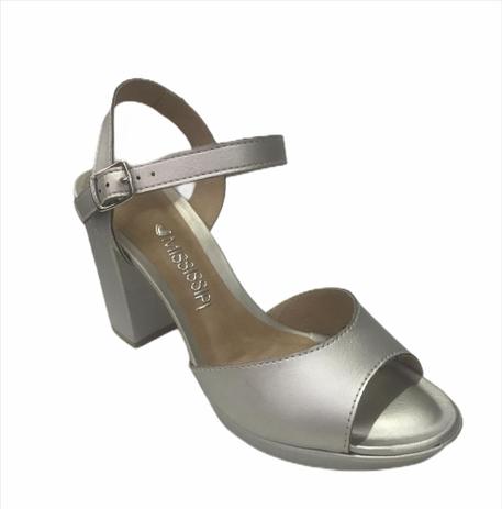 sandalia salto grosso prata