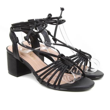 Sandália Via Uno Salto Grosso Amarração Feminina - Sandália Feminina -  Magazine Luiza