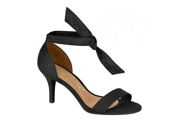 sandalia de laco vizzano