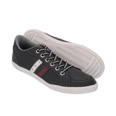 cadarço de sapatenis