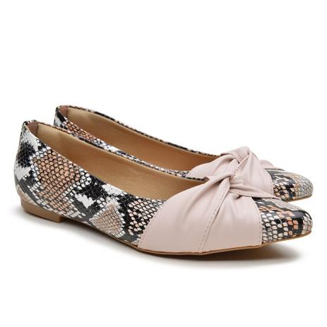 sapatilha animal print bico fino
