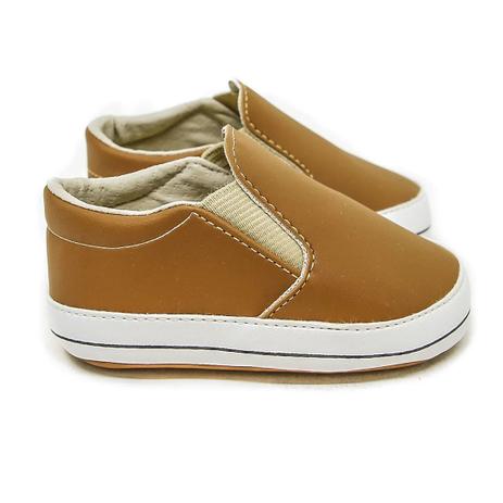 Sapatinho Infantil Menino Tênis Iate Recém Nascido Moda Bebe Caramelo -  Maguilu - Sapatinho de Bebê - Magazine Luiza