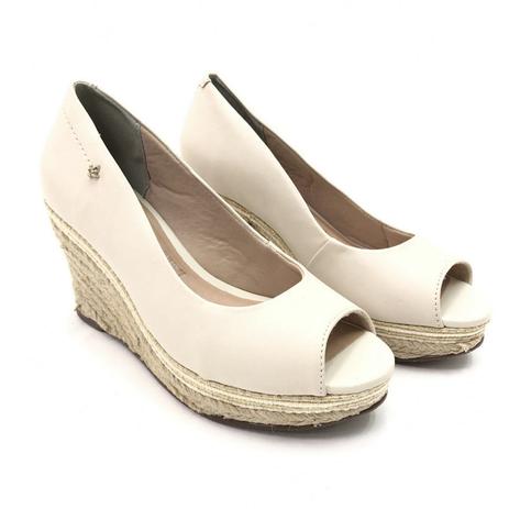 sapatos da cravo e canela