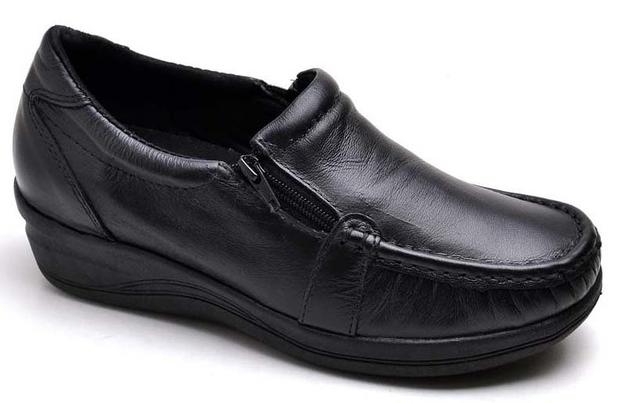 sapato preto enfermagem