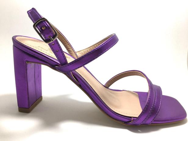 Sapato Feminino Sandália Salto Lego Roxo Metalizado Bel's Shoes - Sandália  Feminina - Magazine Luiza