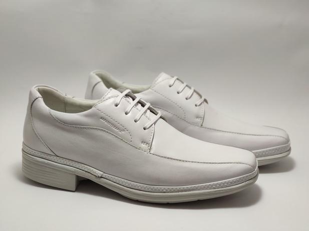 Sapato masculino com cadarço em couro branco marca Sapatoterapia - Sapato  Social Masculino - Magazine Luiza