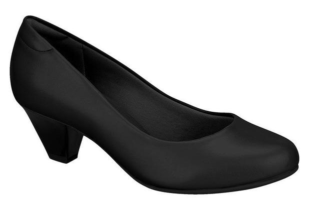 sapato preto salto grosso baixo
