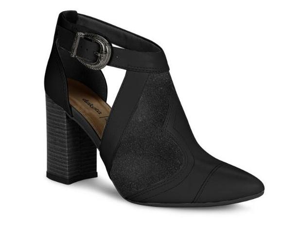 open boot bico fino