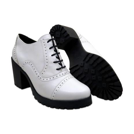 sapato oxford branco feminino