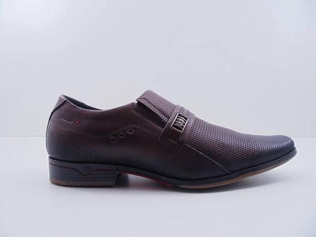 sapato masculino esportivo